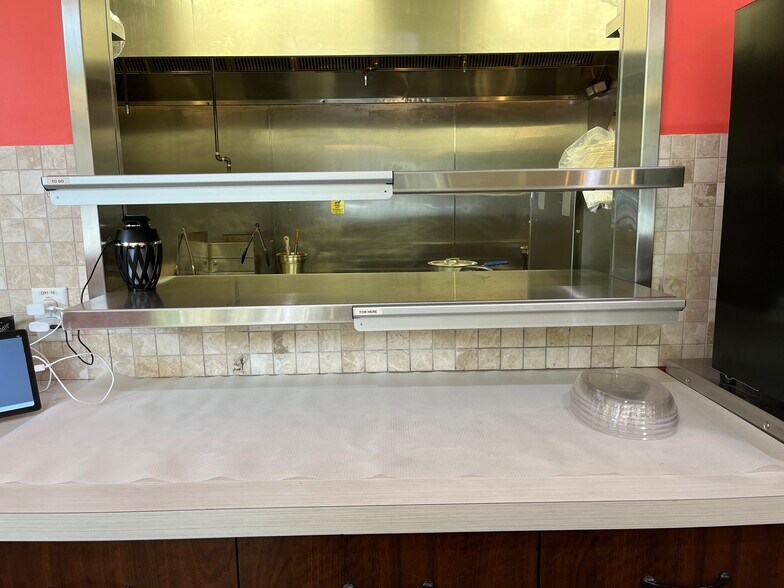 More Photos Of 425 NW 10th Ave, Portland Office For Lease