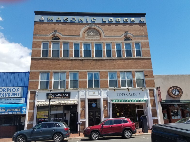 Primary Photo Of 344 New York Ave, Huntington Storefront For Lease