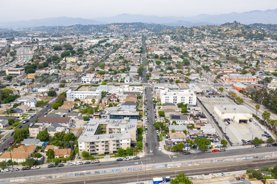 More Photos Of 1817 Sichel St, Los Angeles Land For Sale