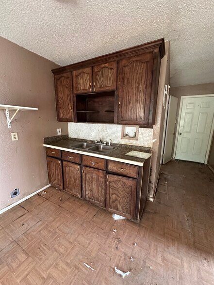 More Photos Of 4329 N Flores St, Edinburg Apartments For Sale