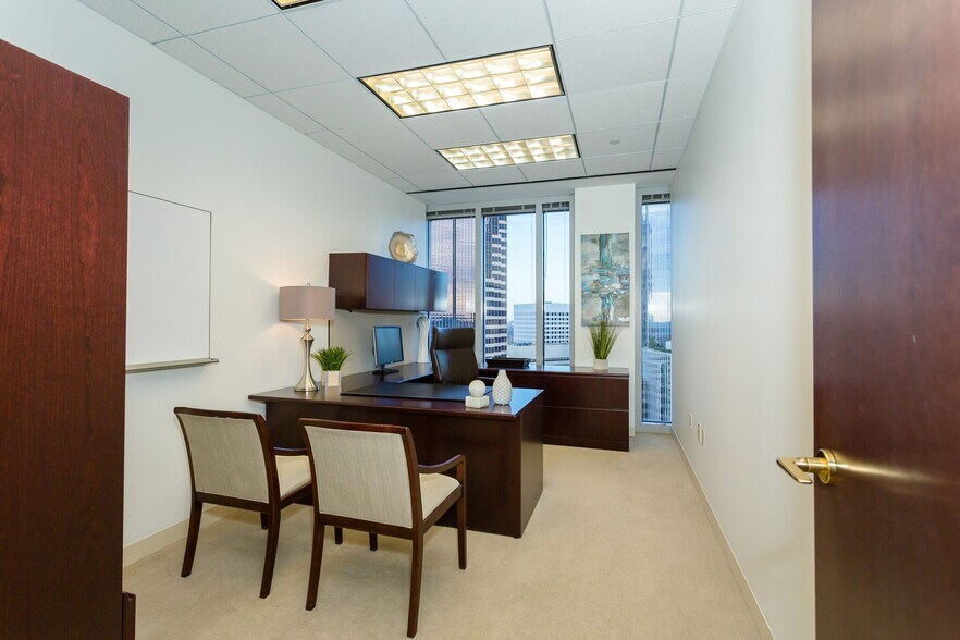 More Photos Of 1201 W Peachtree St NW, Atlanta Office For Lease