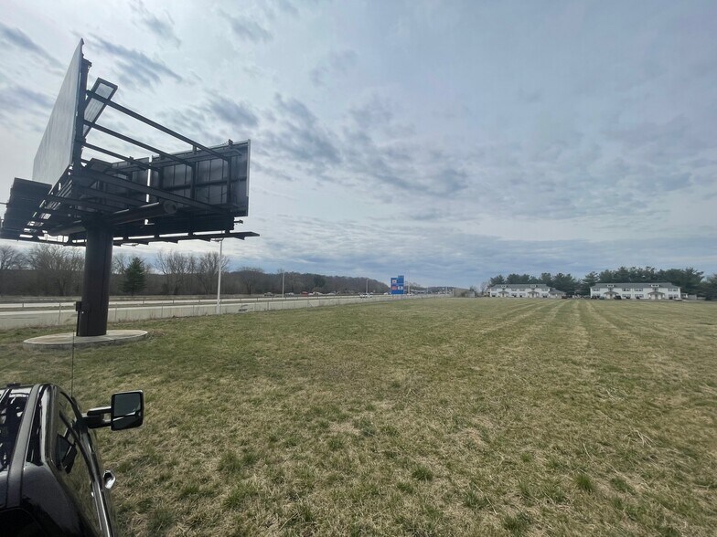 More Photos Of 1 Pine Dr, Martinsville Land For Sale