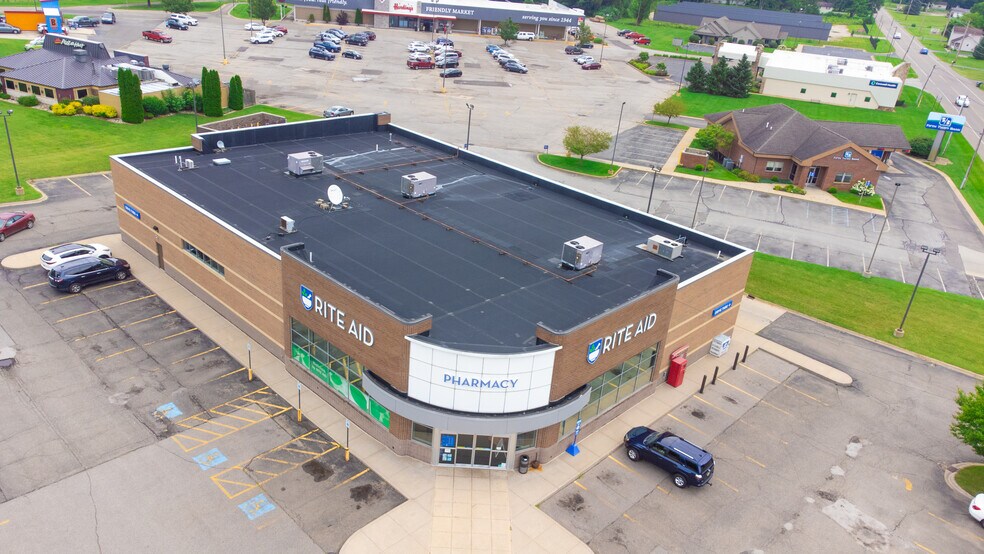 More Photos Of 6535 Paw Paw Ave, Coloma Drugstore For Sale