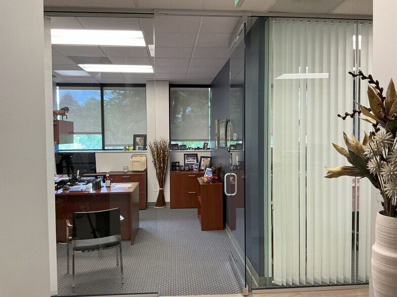 More Photos Of 58 Inverness Dr E, Englewood Office For Lease