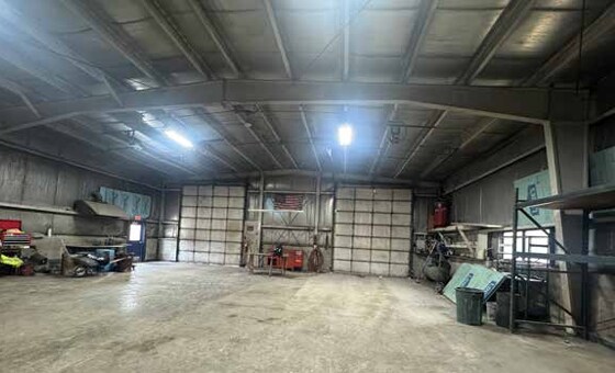 More Photos Of W228N2762 Duplainville Rd, Waukesha Service For Lease