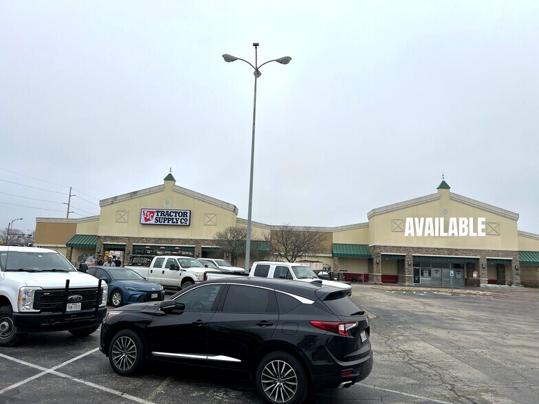 More Photos Of 2704 S Texas Ave, College Station Unknown For Lease