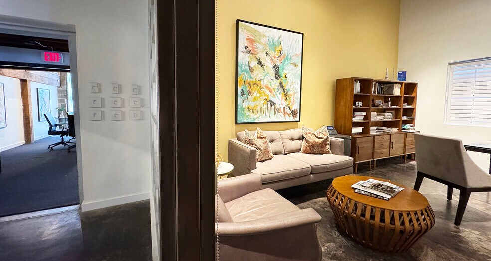 More Photos Of 1023 Kings Ave, Jacksonville Freestanding For Sale