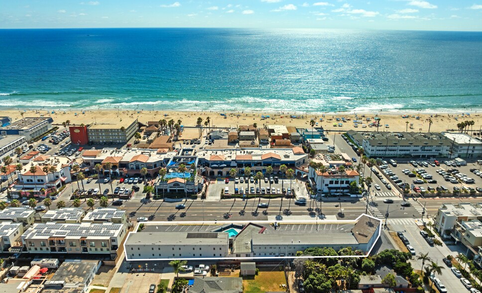 Primary Photo Of 4221 Mission Blvd, San Diego Hotel For Sale