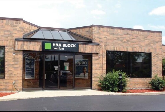 More Photos Of 3325 N Arlington Heights Rd, Arlington Heights Office For Lease