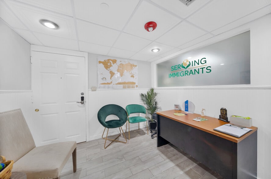 More Photos Of 4011 W Flagler St, Miami Loft Creative Space For Sale