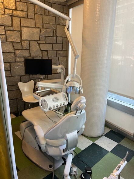 More Photos Of 845 Spring St NW, Atlanta Apartments For Sale