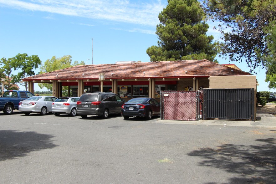 More Photos Of 1616 E Covell Blvd, Davis Fast Food For Lease