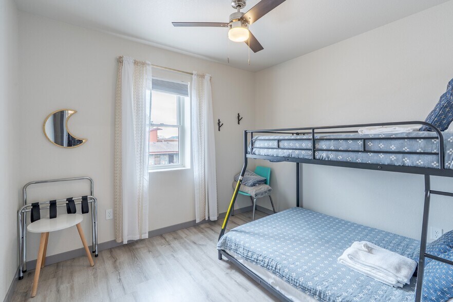 More Photos Of 632 Mount Rushmore Rd, Custer Specialty For Sale