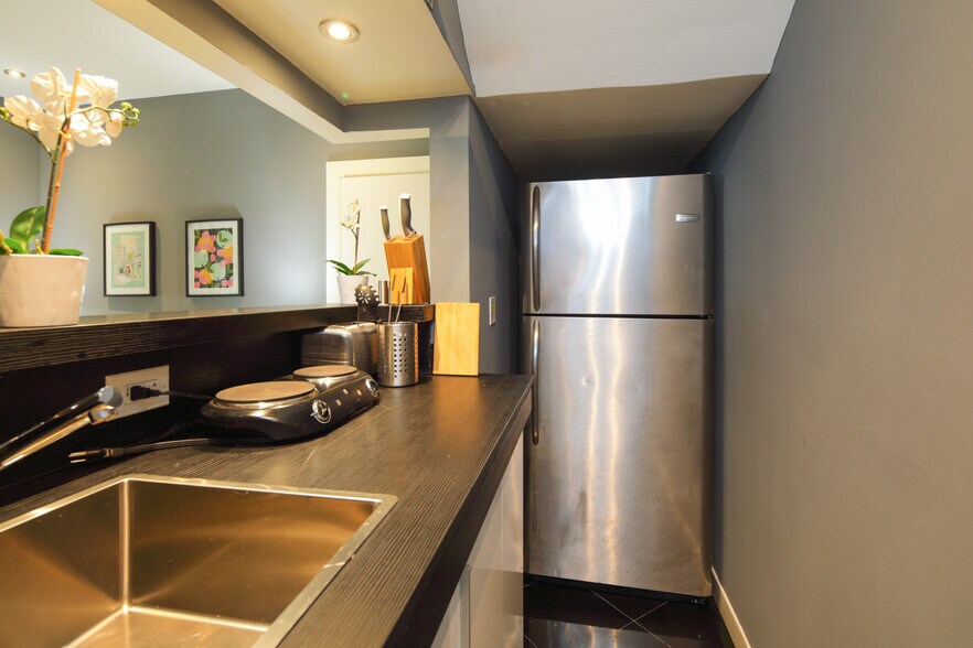 More Photos Of 560 Michigan Ave, Miami Beach Apartments For Sale