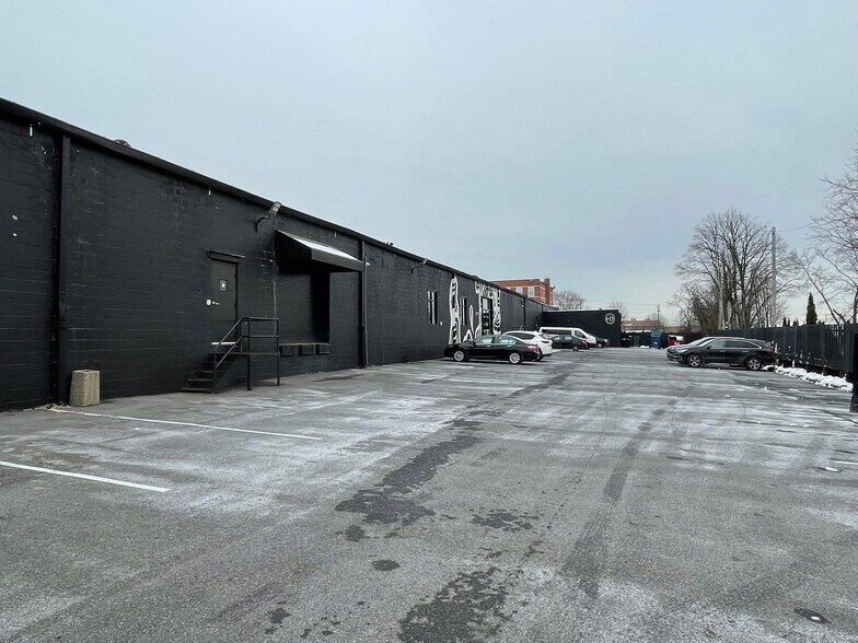 More Photos Of 3425 Sinclair Ln, Baltimore Warehouse For Sale