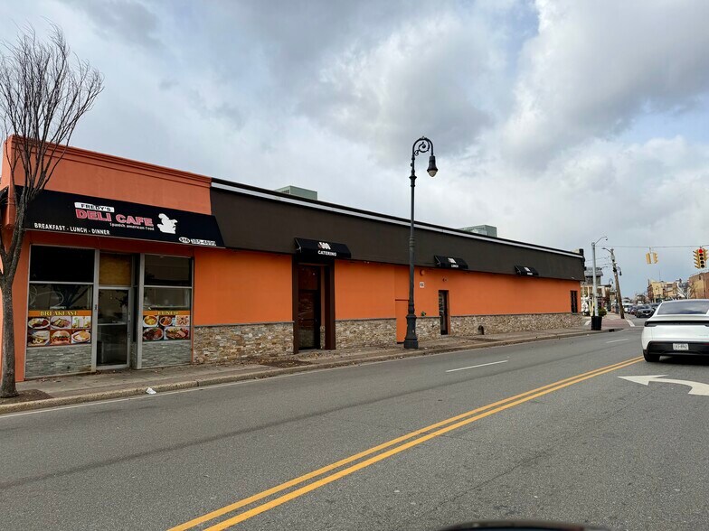 More Photos Of 238-248 Front St, Hempstead Storefront For Sale