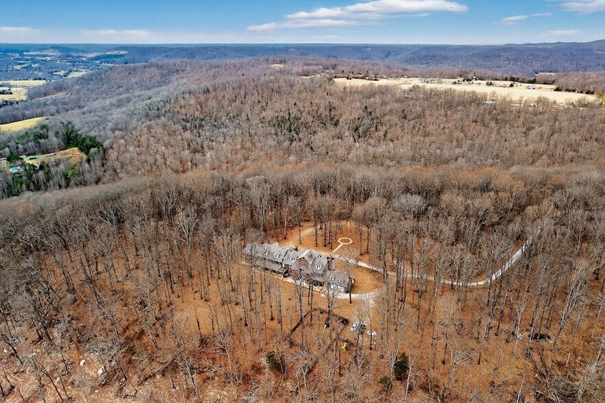 More Photos Of 6211 Rocky Point Rd, Cookeville Specialty For Sale