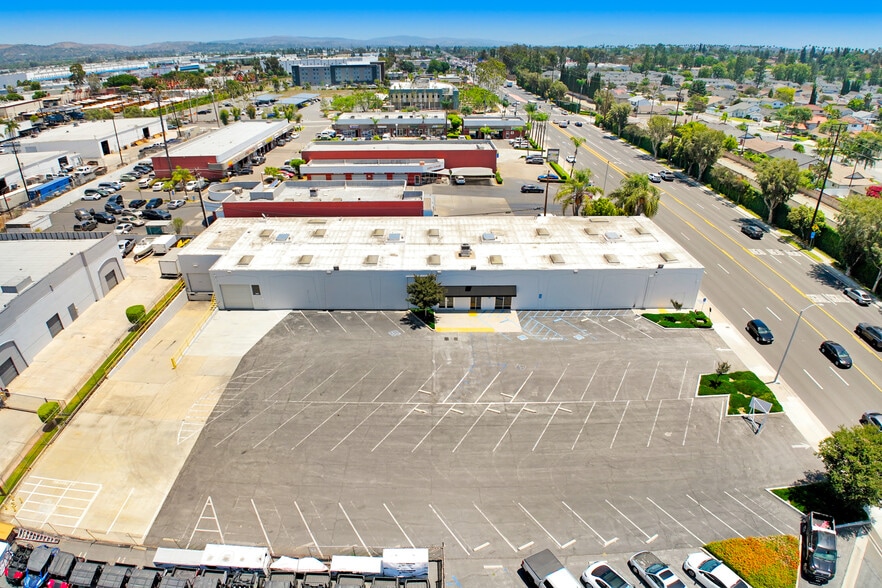 More Photos Of 391 E Imperial Hwy, La Habra Warehouse For Lease