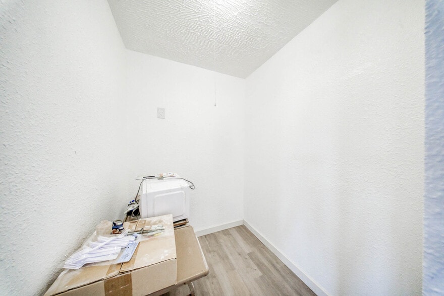 More Photos Of 17475 S US Highway 63, Rolla General Retail For Sale