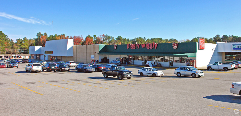 Primary Photo Of 2070-2076 Columbia Rd, Orangeburg Storefront For Sale