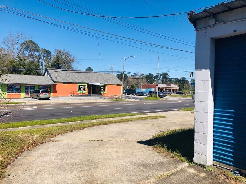 More Photos Of Hwy 82 E, Sylvester Self Storage For Sale