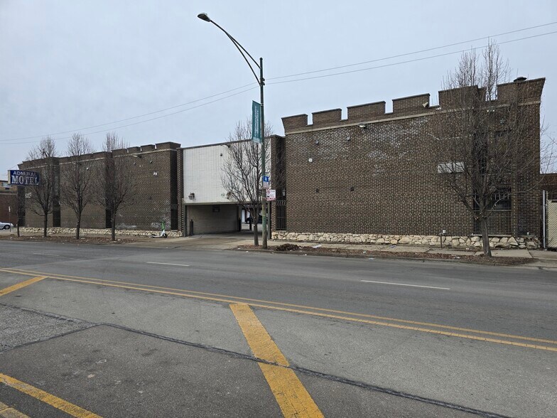 More Photos Of 9118 S Cottage Grove Ave, Chicago Hotel For Sale