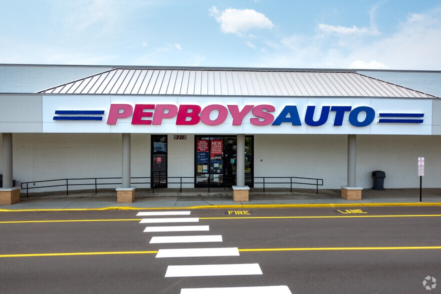 More Photos Of 711-783 Delsea Dr N, Glassboro Storefront For Lease