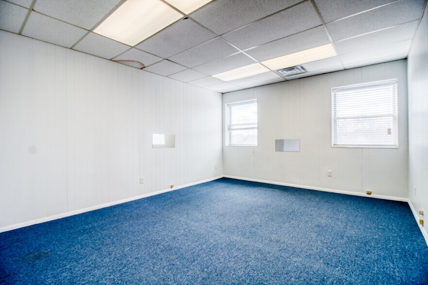 More Photos Of 101 West St, Hillsdale Office For Lease