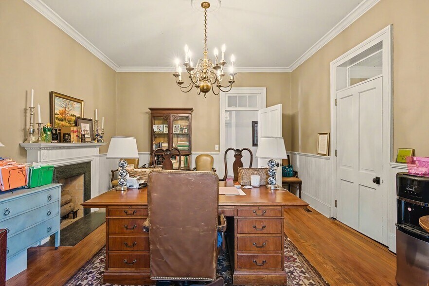 More Photos Of 236 Washington Ave, Marietta Office Residential For Sale