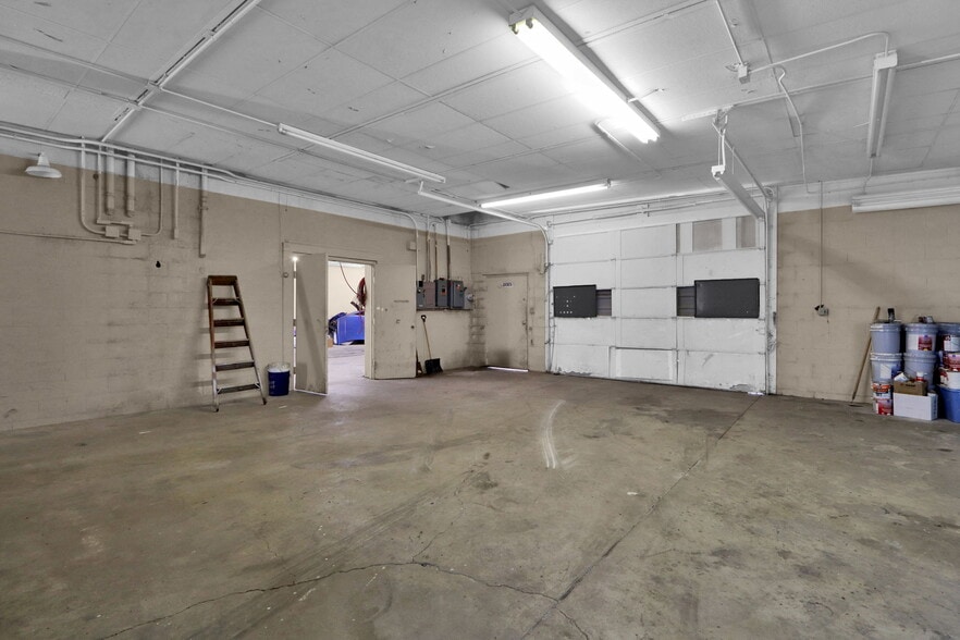 More Photos Of , Dayton General Retail For Sale