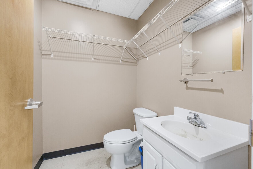 More Photos Of 2420 Argillite Rd, Flatwoods Freestanding For Lease