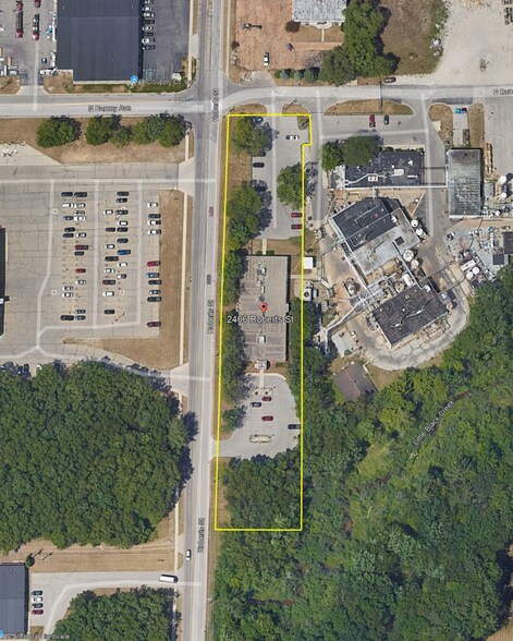 More Photos Of 2406 Roberts St, Muskegon Medical For Sale