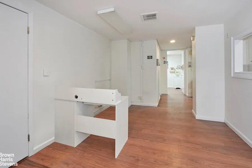 More Photos Of 11 E 86th St, New York Apartments For Sale