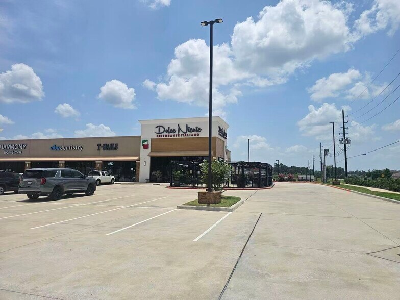 More Photos Of 3784 Rayford Rd, Spring Storefront For Sale