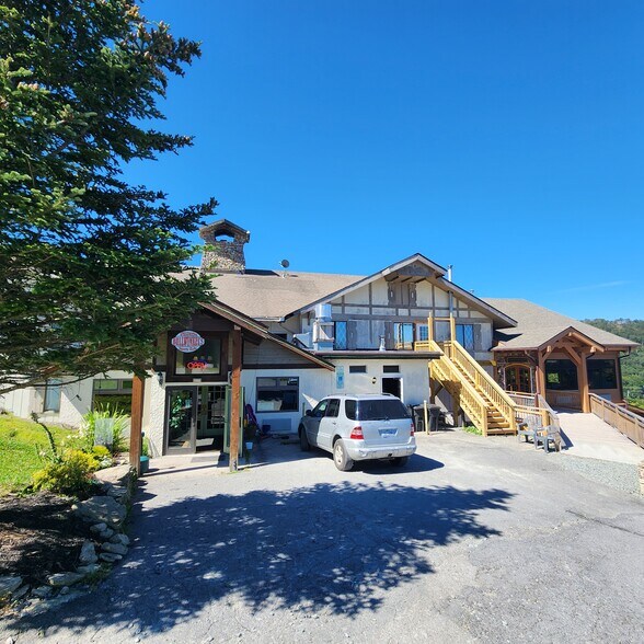 More Photos Of 606 Beech Mountain Pky, Beech Mountain General Retail For Sale