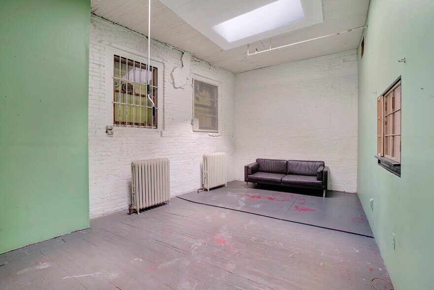 More Photos Of 45 Broadway, Brooklyn Storefront Retail Residential For Lease