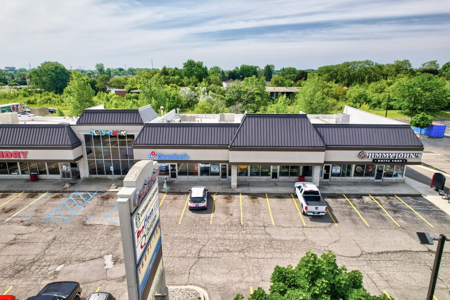 More Photos Of 3802 E Court St, Flint Unknown For Lease