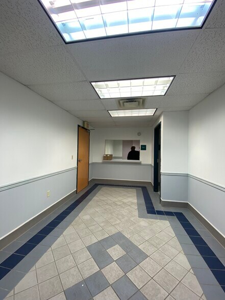 More Photos Of 281 N 12th St, Lehighton Office For Lease