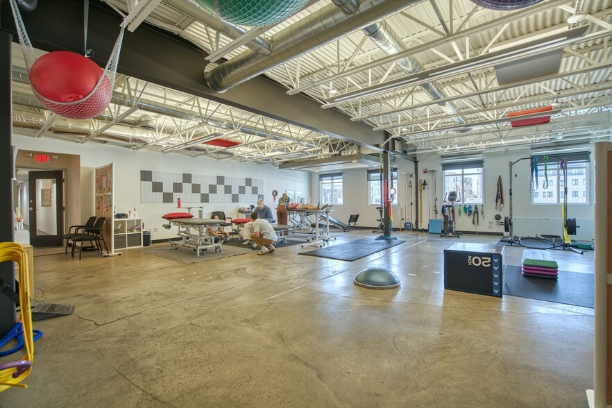 More Photos Of 3020 Carbon Pl, Boulder Office For Sale