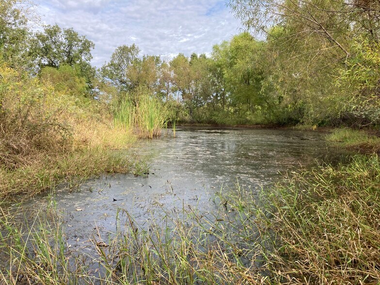 More Photos Of 22413 Highway C, Lawson Specialty For Sale