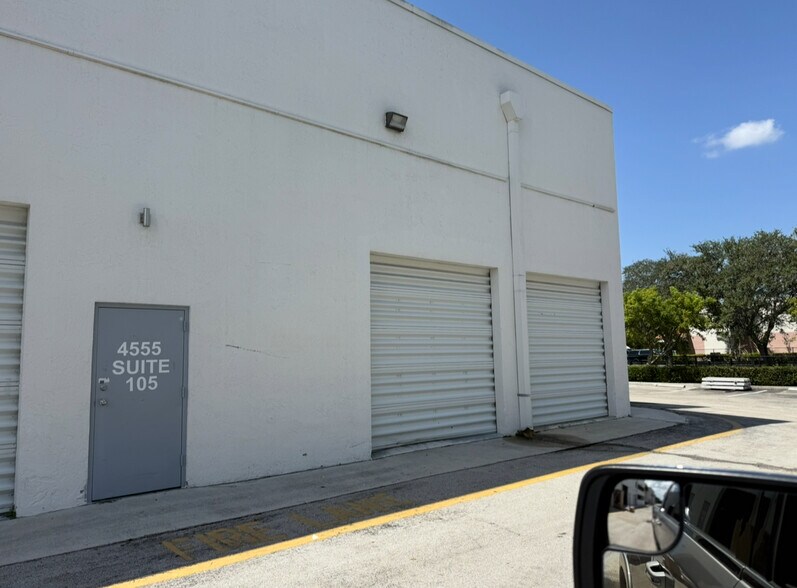 More Photos Of 4555 NW 103rd Ave, Sunrise Warehouse For Lease