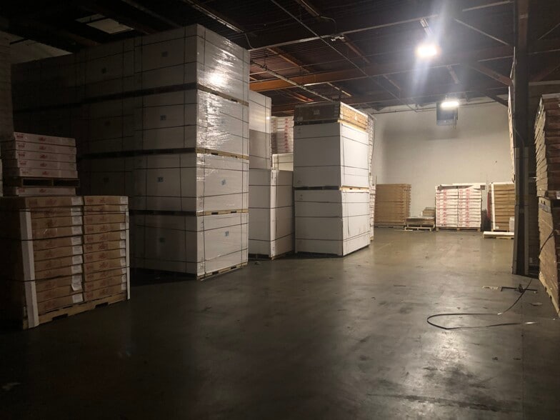More Photos Of 263-275 Park Ave, East Hartford Warehouse For Lease