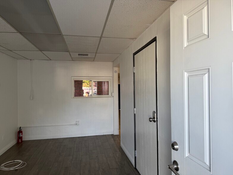 More Photos Of 504 S Harbor Blvd, Fullerton Freestanding For Sale