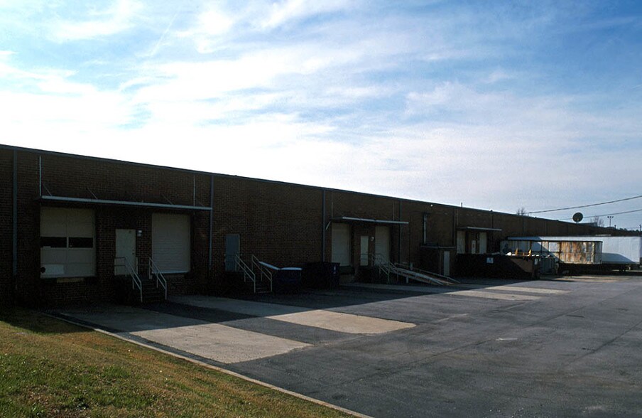 More Photos Of 4505-4527 Fulton Industrial Blvd SW, Atlanta Freestanding For Lease