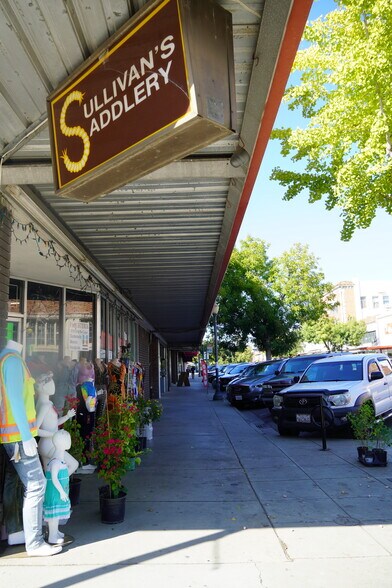 More Photos Of 400-406 D St, Marysville Storefront For Lease