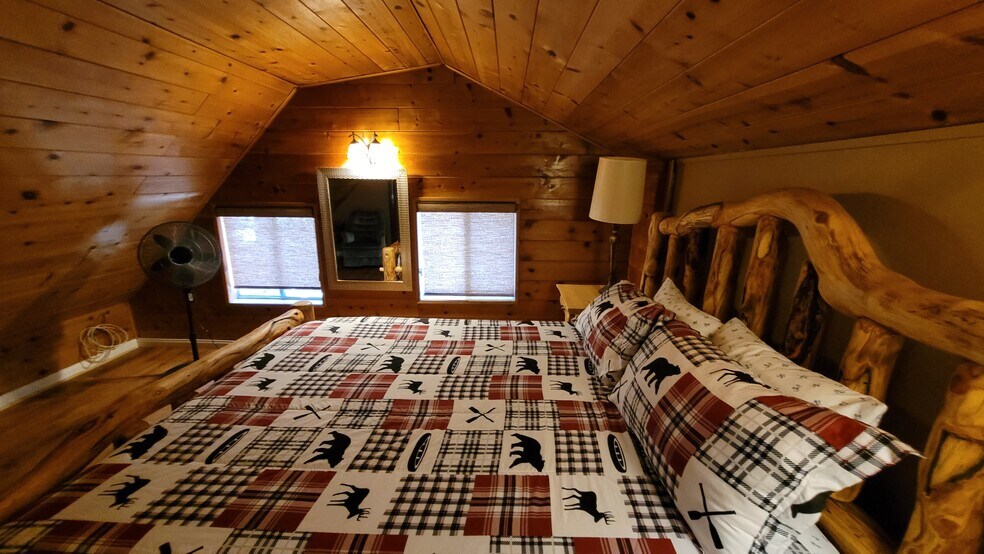 More Photos Of 42268 Moonridge Rd, Big Bear Lake Hospitality For Sale