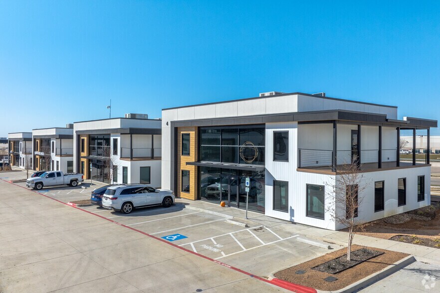 More Photos Of 2550 E State Hwy 121, Lewisville Loft Creative Space For Sale