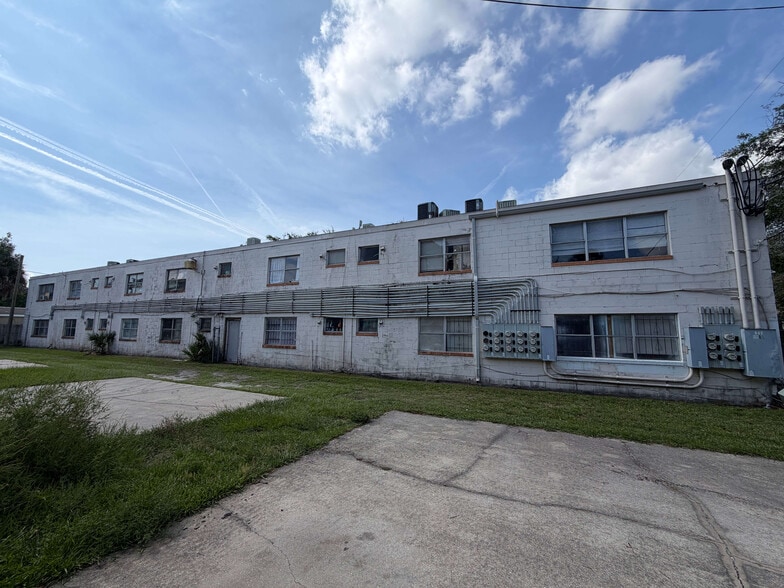 More Photos Of 121 E 8th St, Jacksonville Storefront Retail Office For Sale