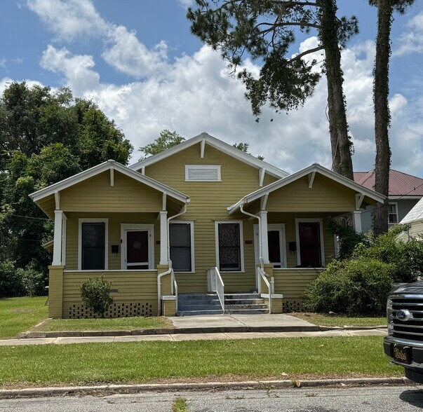 More Photos Of 1108 Crosby St, Waycross Apartments For Sale