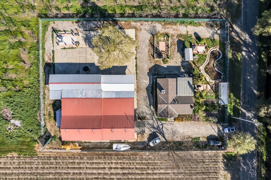 More Photos Of 9503 Barber Rd, Galt Land For Sale